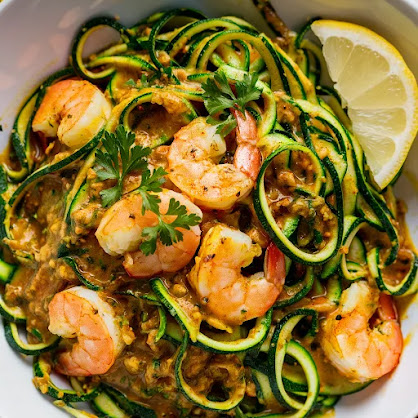 Read more about the article Garlic Butter Shrimp Zucchini Noodles Recipe